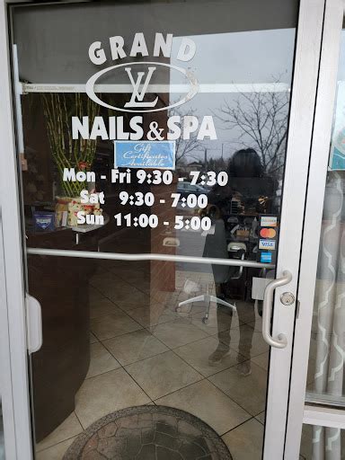 grand lv nails & spa.